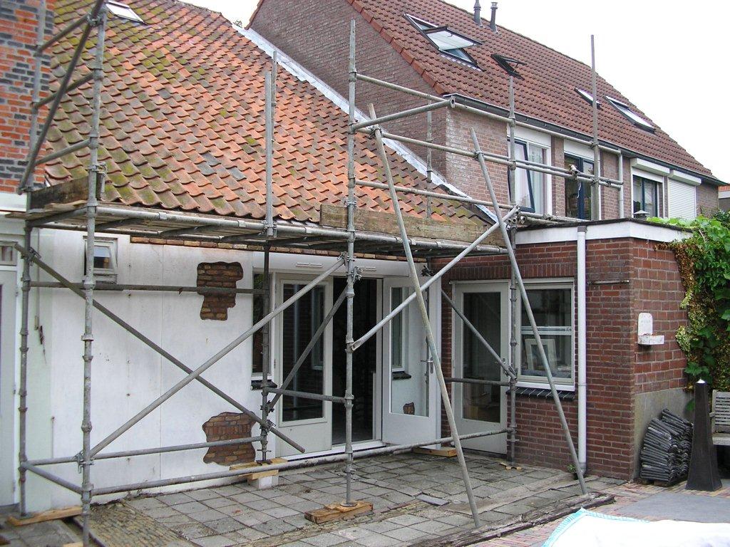 Achtergevel, schoorsteen en dakwerk &ndash; foto 1
