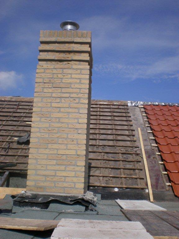 Achtergevel, schoorsteen en dakwerk &ndash; foto 9